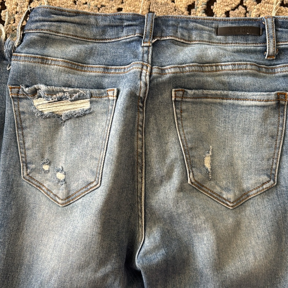Risen distressed Jean
Size 29 - Picture 4 of 4